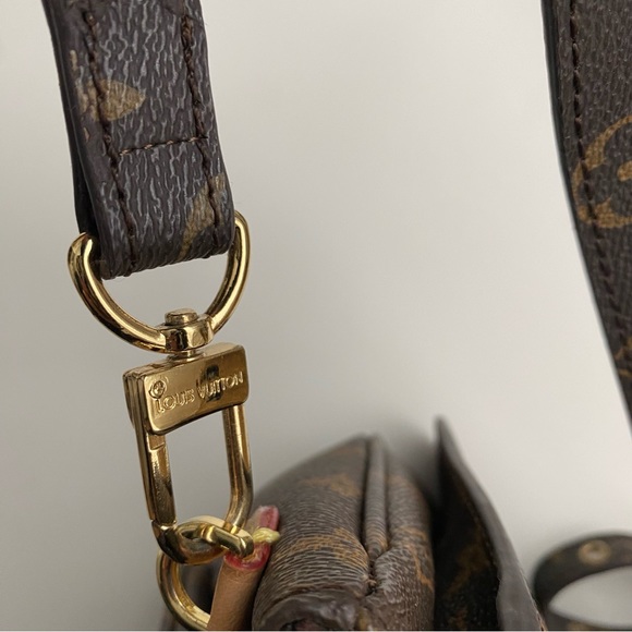 L.V. Bag - Picture 8 of 13